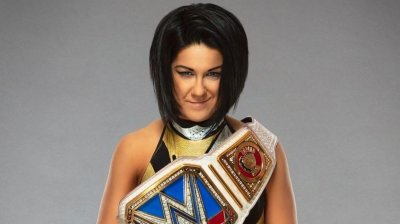 Bayley lidera el ranking PWI de las mejores luchadoras