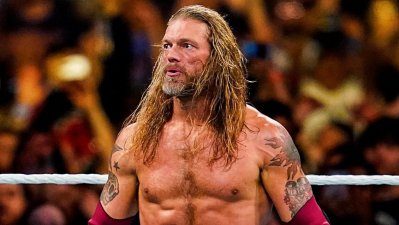 Edge hará su regreso en el Royal Rumble