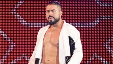 Andrade quiere marcharse de WWE