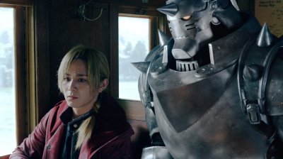 Las voces del anime narran este adelanto de las películas de "Fullmetal Alchemist"