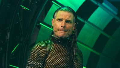 AEW no despide a Jeff Hardy y logra que entre a rehabilitación