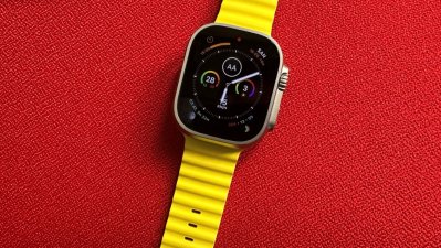 Unboxing Apple Watch Ultra