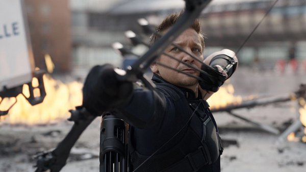 Rostros de Marvel se unieron en el apoyo a Jeremy Renner tras accidente