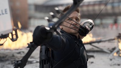 Rostros de Marvel se unieron en el apoyo a Jeremy Renner tras accidente