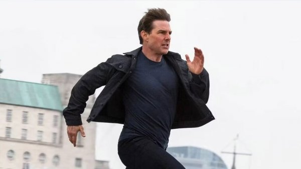 Acá tienen 10 minutos de Tom Cruise corriendo en "Misión Imposible"