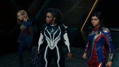 [Reseña] The Marvels: Una bienvenida sorpresa elevada por sus tres heroínas
