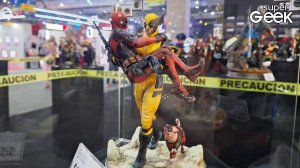 Deadpool y Wolverine muestran su bromance en esta genial estatua