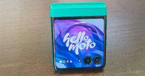 El Razr 70 también estrena nuevos colores y llega a Chile muy pronto