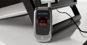 Commodore Callback 8020: El teléfono plegable retro que bloquea las redes sociales